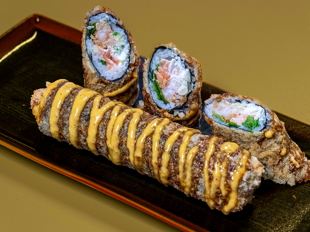 Nyheten fried sushi burrito hos Rå Sushi K1