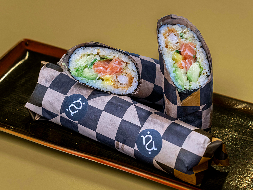 Nyheten sushi burrito hos Rå sushi K1